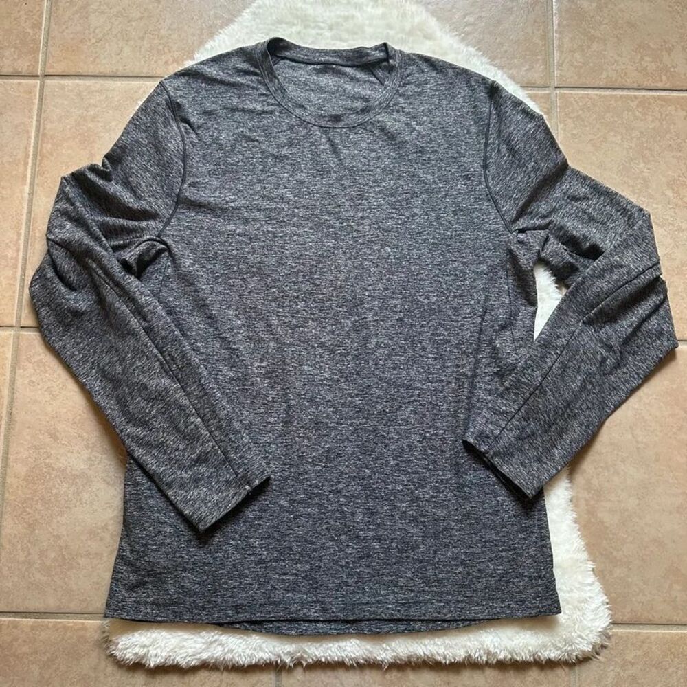 Lululemon Men's Surge Warm Long Sleeve Heather Gray Black Size Medium